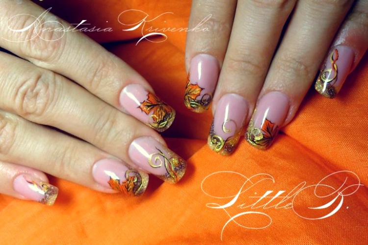 leaves nails