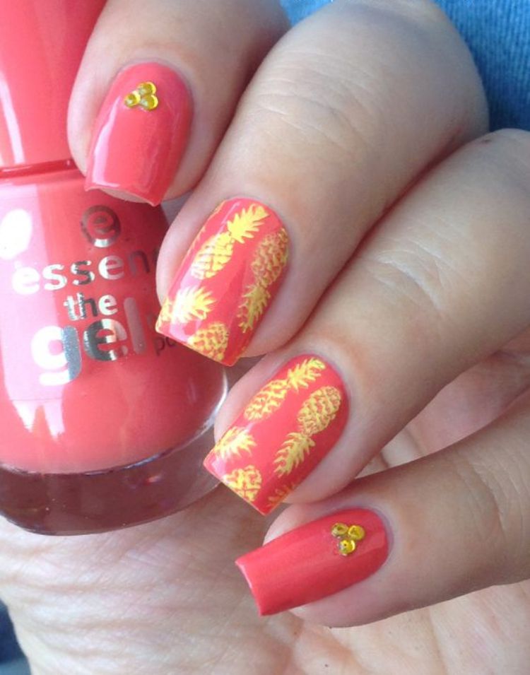 pineapple-nails